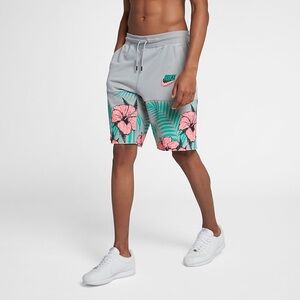 Nike South Shore Huarache Athletic Shorts L